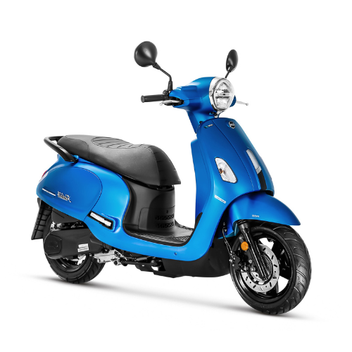 Rent a Comfortable 50cc Scooter in Theoule sur Mer to Discover the Corniche d'Or in Esterel