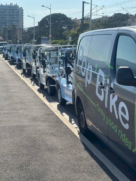 delivery of moke in the Alpes-Maritimes