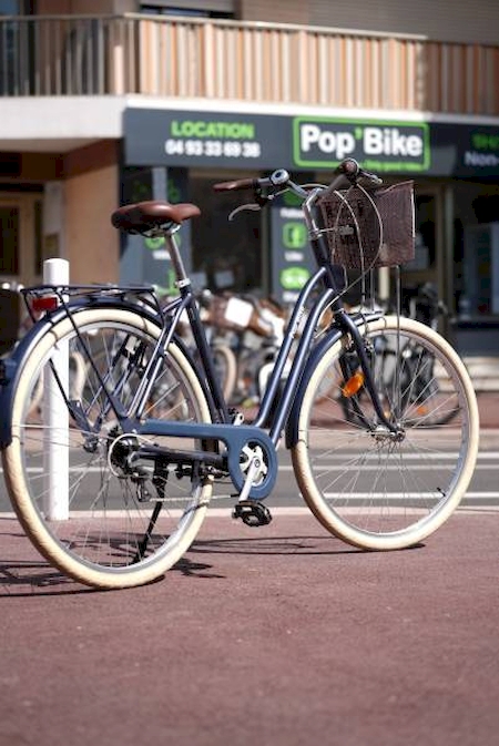 City bike rental in Antibes