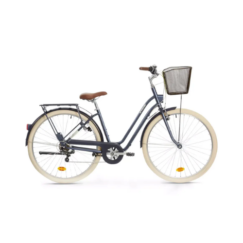 Rent a Muscular City Bike with Basket in Theoule sur Mer during Holidays on the Côte d'Azur