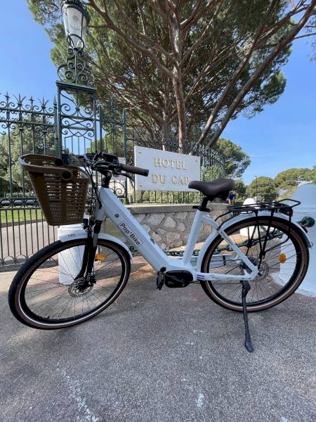 electric trek rental in Cannes